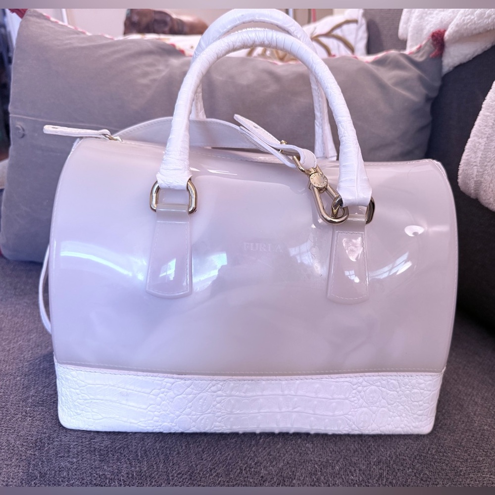 SOLD - FURLA Satchel ‘Boston’ Bag Leather & Rubber w/Gold Accents & Dust Bag EUC - Picture 2 of 16